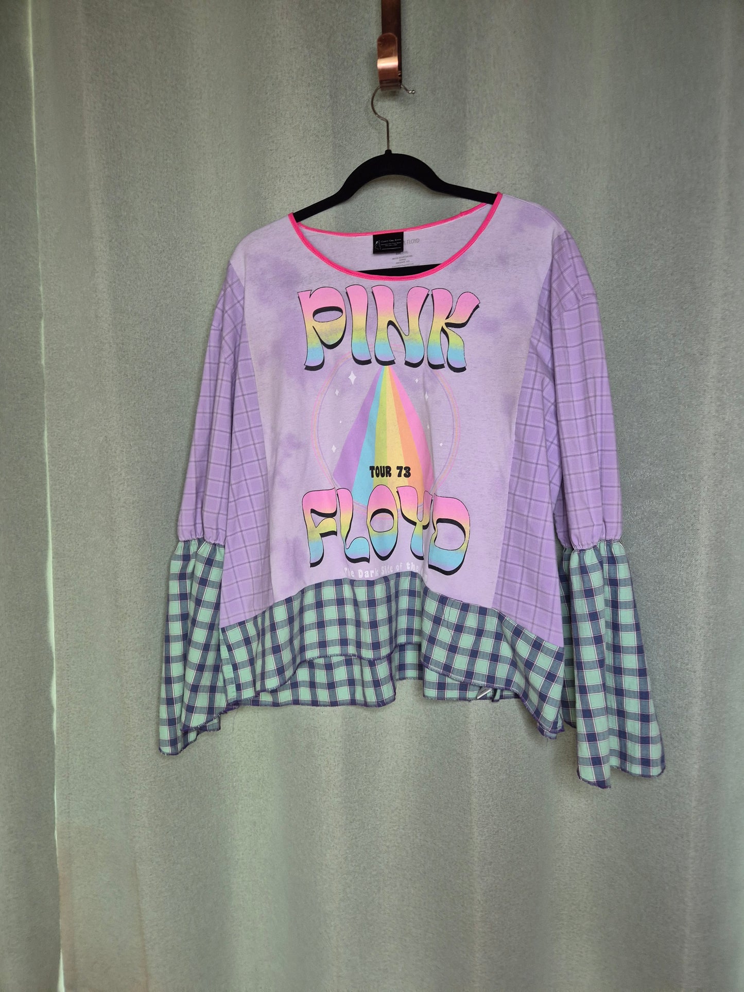 Pink Floyd Boho Rock Top - Size XL - 2XL