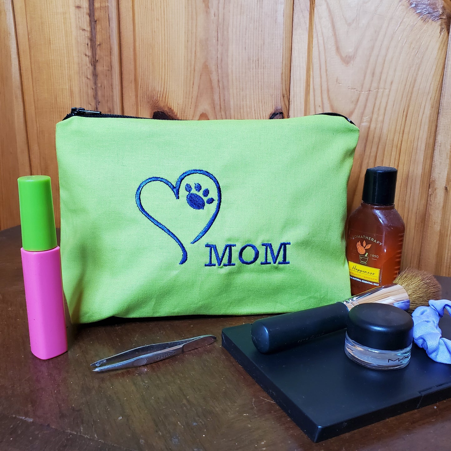 Dog/Cat Mom Embroidered Make-up/Accessories Bag. Comes in a variety of colors!